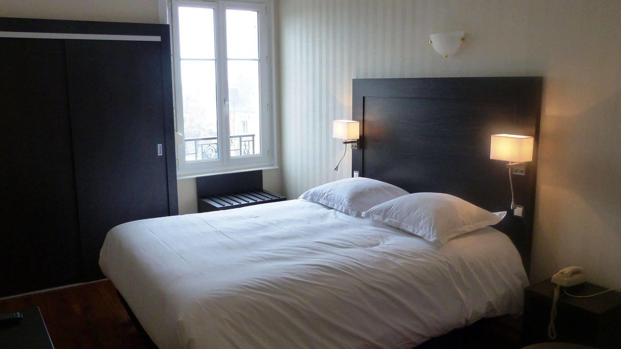 De L'europe Hotel 3*